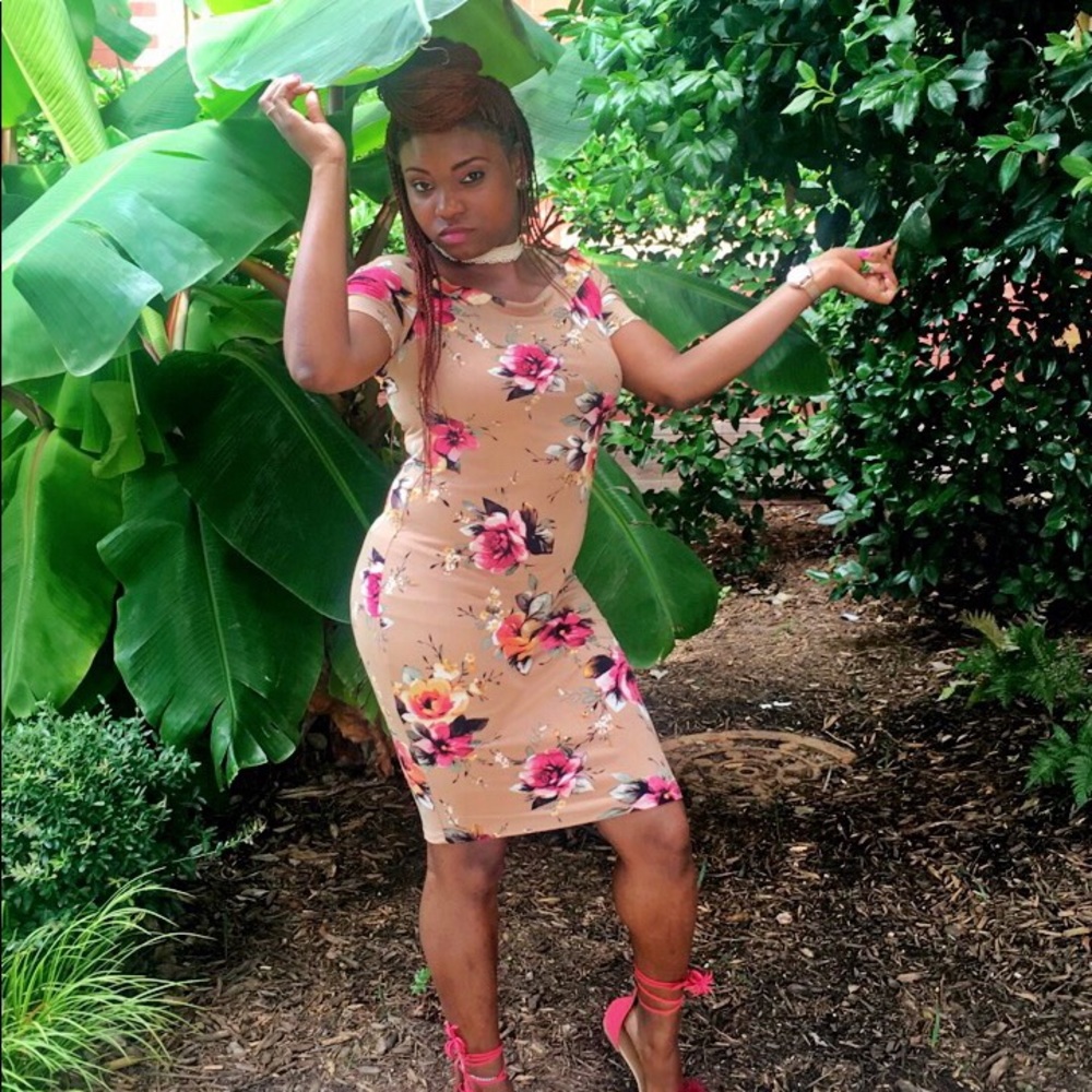 Flora Dress✨💕🌸